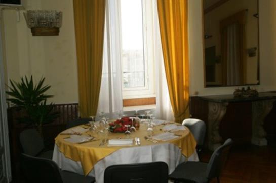 Hotel Mediterranee  | Genua | Genova | Italien 12