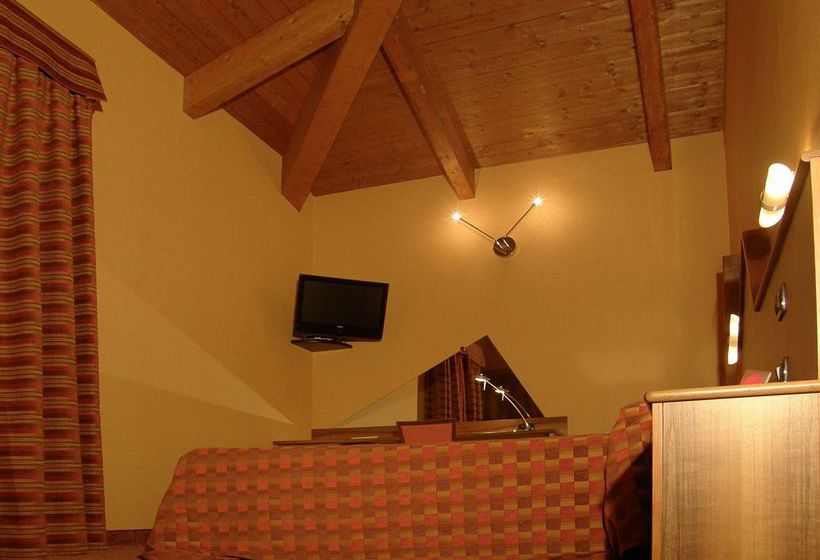Hotel La Villa  | Ivrea | Torino | Italia 1