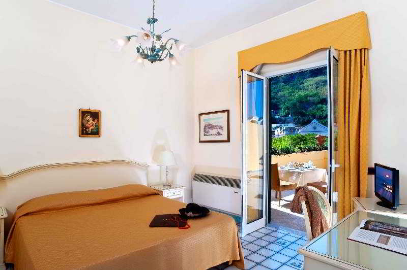 Hotel La Reginella Terme  | Lacco Ameno | Napoli | Italia 3