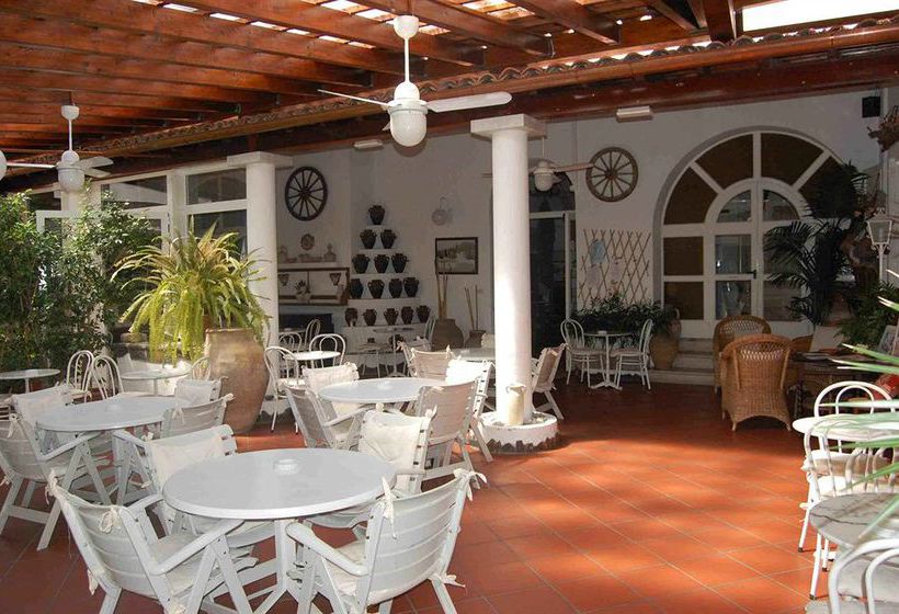 Hotel Villa Augustus