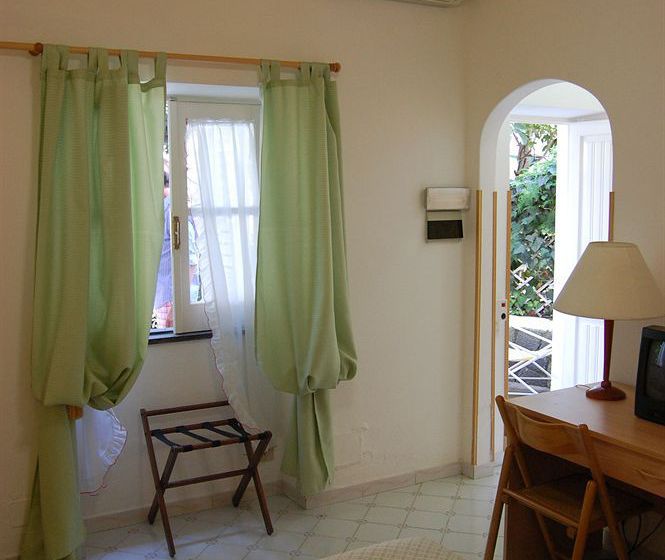Hotel Villa Augustus  | Lipari | Messina | Italia 7