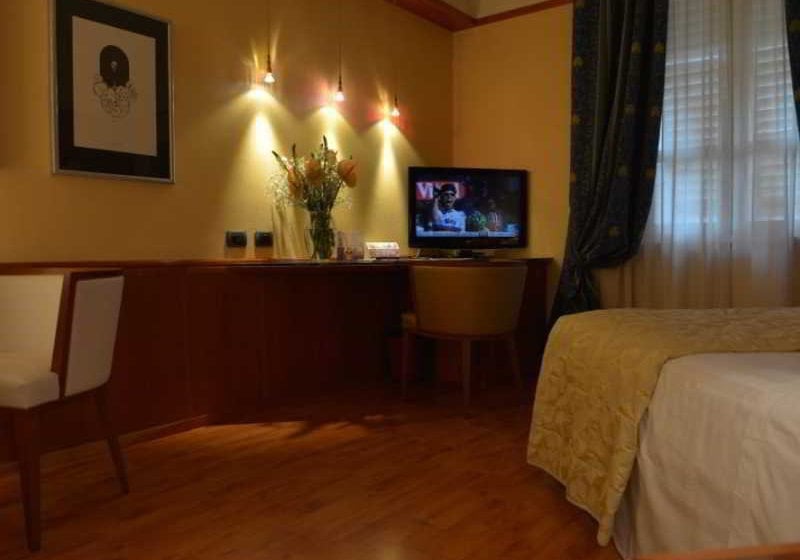 Hotel Albergo Celide  | Lucca | Lucca | Italy 19
