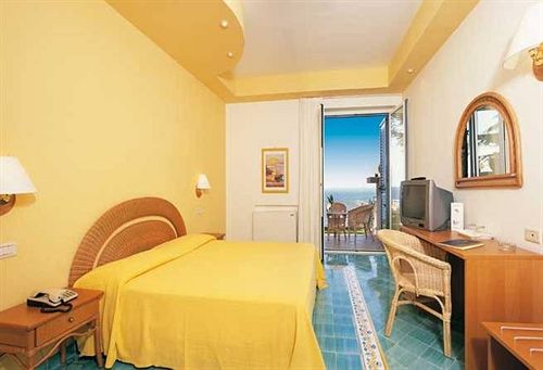 Hotel Club Due Torri  | Maiori | Salerno | Italia 17