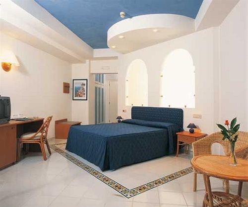 Hotel Club Due Torri  | Maiori | Salerno | Italia 9