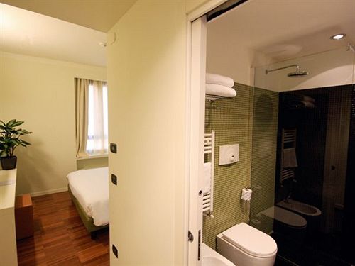 Hotel Monopole   | Milano | Milano | Italia 9