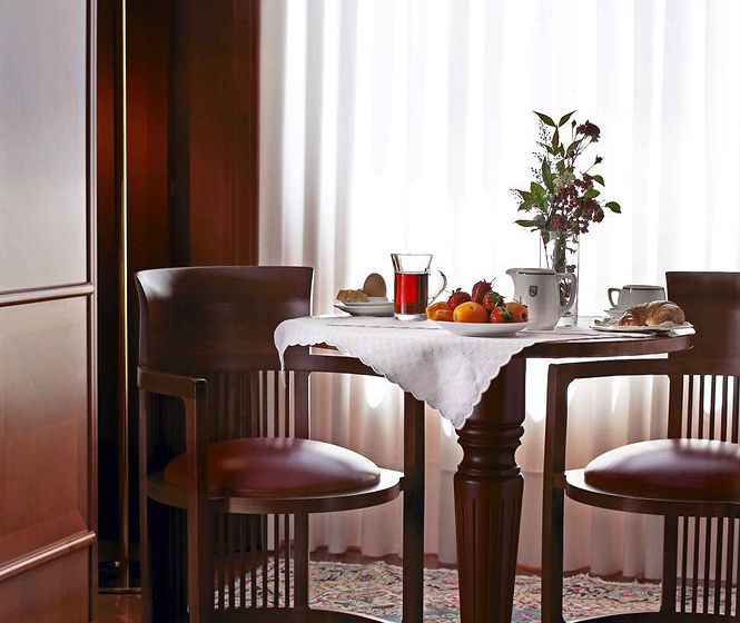 Hotel Real Fini Via Emilia  | Modena | Modena | Italia 2