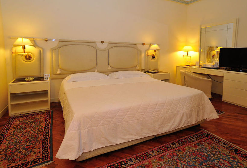 Grand Hotel Tettuccio  | Montecatini Terme | Pistoia | Italia 11