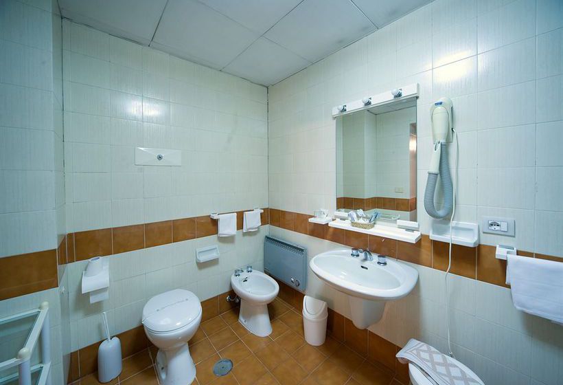 Hotel Britannique  | Napoli | Napoli | Italia 7