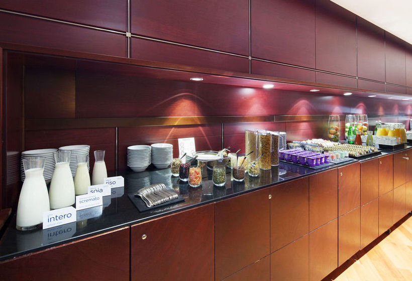 Hotel NH Ambassador  | Napoli | Napoli | Italia 19