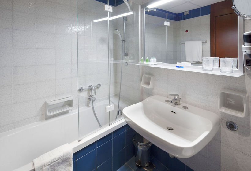 Hotel NH Ambassador  | Napoli | Napoli | Italia 8