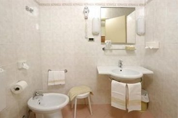 Hotel Button  | Parma | Parma | Italy 10