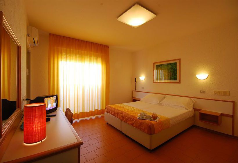 Hotel Bellevue  | Pesaro | Pesaro e Urbino | Italia 5