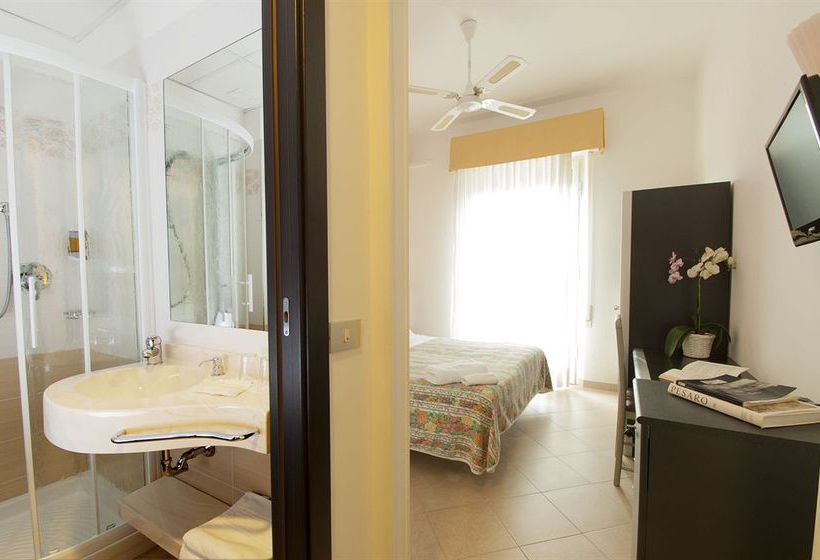 Hotel Clipper  | Pesaro | Pesaro e Urbino | Italia 18