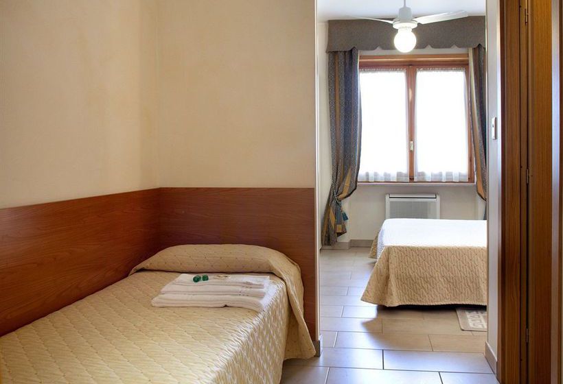 Hotel Lo Scoiattolo  | Pralormo | Turín | Italia 17