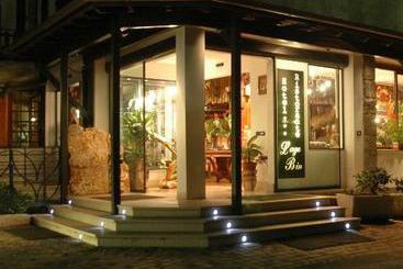 Hotel Lago Bin  | Rocchetta Nervina | Imperia | Italia 2