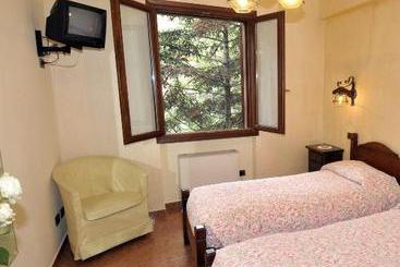 Hotel Lago Bin  | Rocchetta Nervina | Imperia | Italia 8