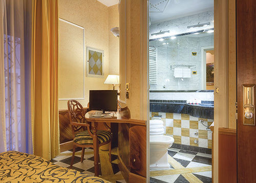 Comfort Hotel Bolivar   | Roma | Roma | Italia 13