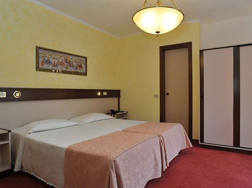 Hotel Papa  | San Pellegrino Terme | Bergamo | Italia 13