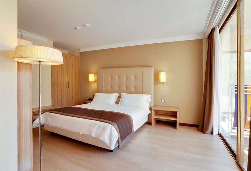 Hotel Nyala Suite  | Sanremo | Imperia | Italia 15