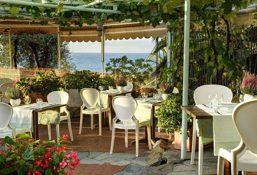 Hotel Royal  | Sanremo | Imperia | Italia 7