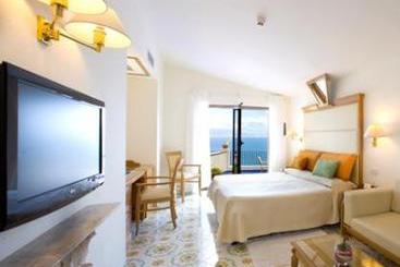 Hotel Bristol  | Sorrento | Naples | Italy 6