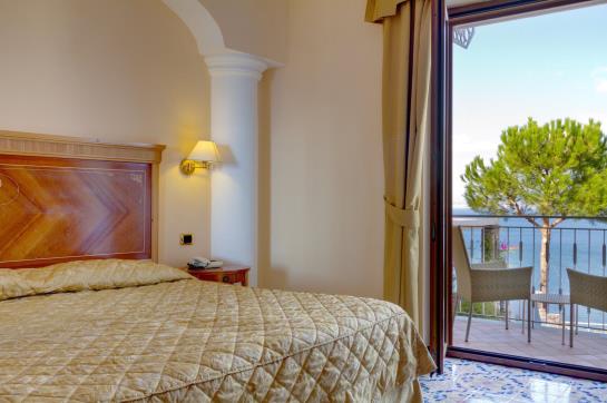 Hotel President  | Sorrento | Napoles | Itália 6