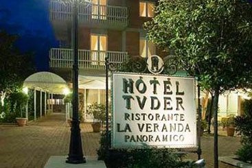 Hotel Tuder  | Todi | Perugia | Italia 10