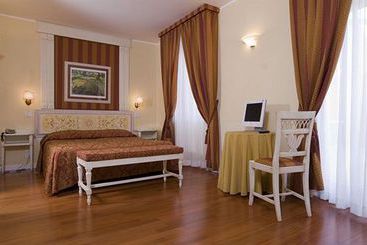Hotel Tuder  | Todi | Perugia | Italia 8