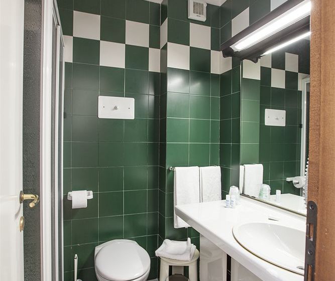 Hotel Holiday Surf  | Nago Torbole | Trento | Italia 4