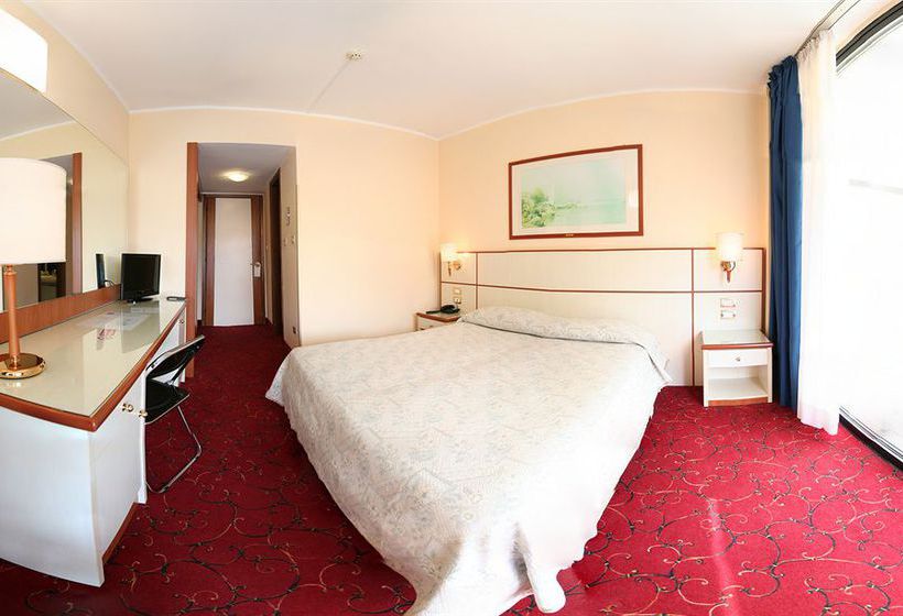 Hotel Holiday Surf  | Nago Torbole | Trento | Italia 6