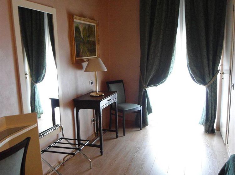 Hotel Continental  | Torino | Torino | Italia 9