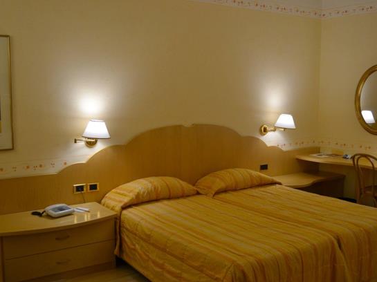 Hotel America  | Trento | Trento | Italia 1