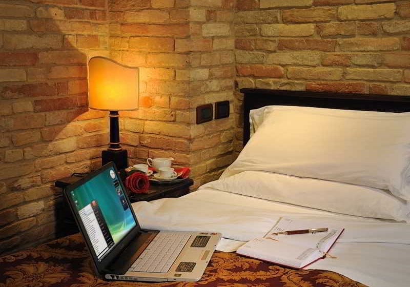 Vip Hotels Bonconte  | Urbino | Pesaro e Urbino | Italia 18