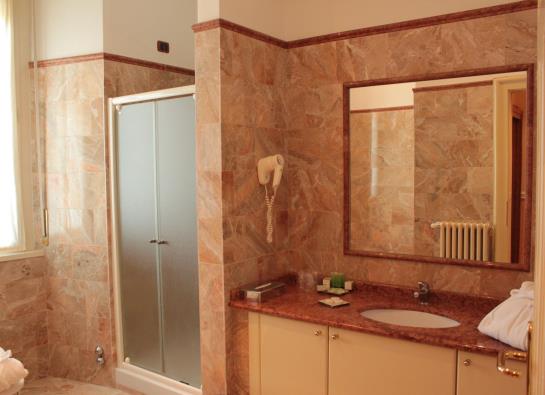 Hotel Palace Grand  | Varese | Varese | Italia 15
