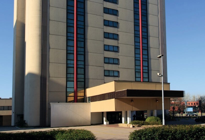 Best Western Plus Tower Hotel Bologna Bolonia