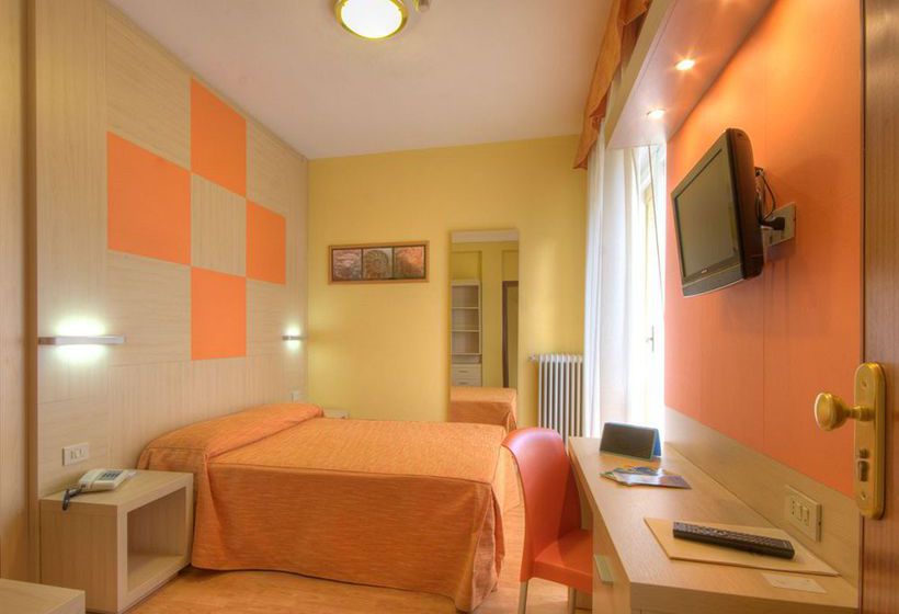 Hotel Regent  | Pescara | Pescara | Italia 3