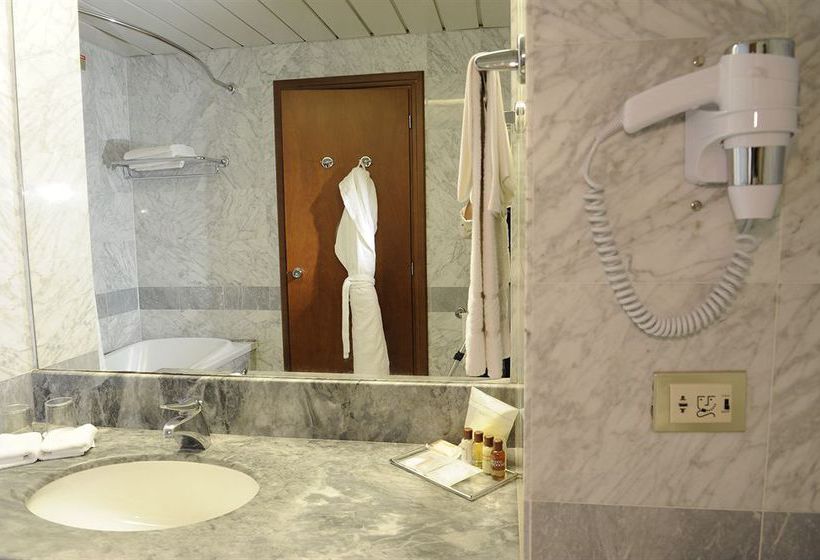 Tower Genova Airport - Hotel & Conference Center  | Genova | Genova | Italia 11