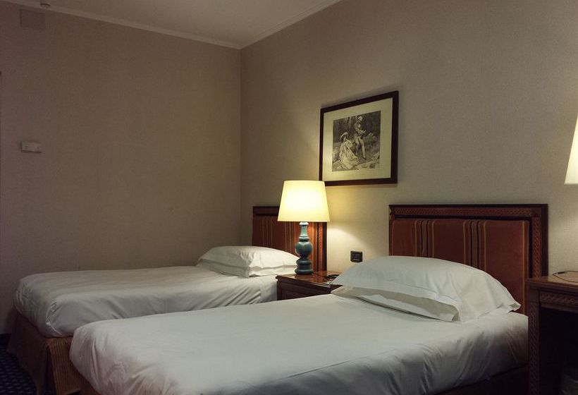 Tower Genova Airport - Hotel & Conference Center  | Genova | Genova | Italia 18