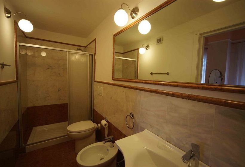 Hotel Liberty  | Viareggio | Lucca | Italia 10