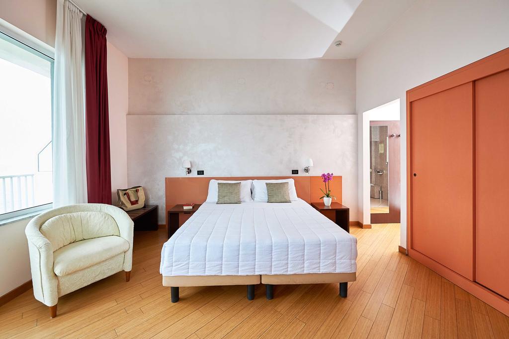 Hotel Corallo  | Imperia | Imperia | Italia 2