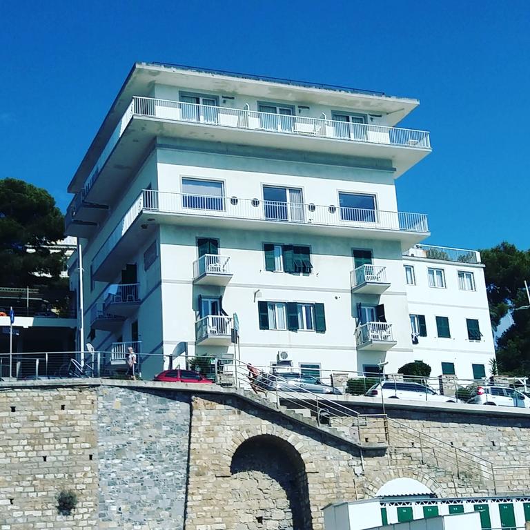 Hotel Corallo  | Imperia | Imperia | Italia 7