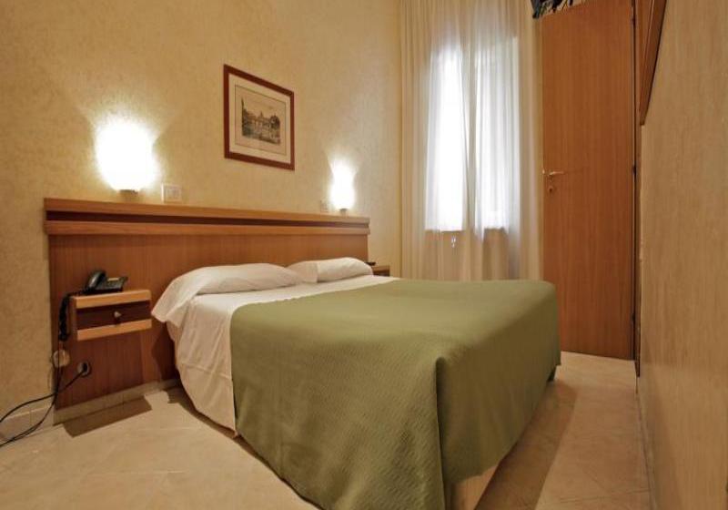 Hotel Embassy  | Roma | Roma | Italia 12