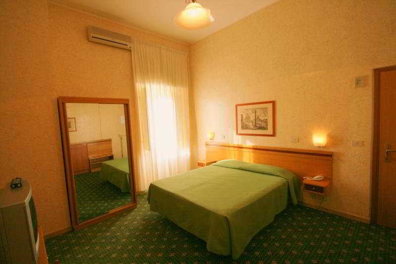Hotel Embassy  | Roma | Roma | Italia 8