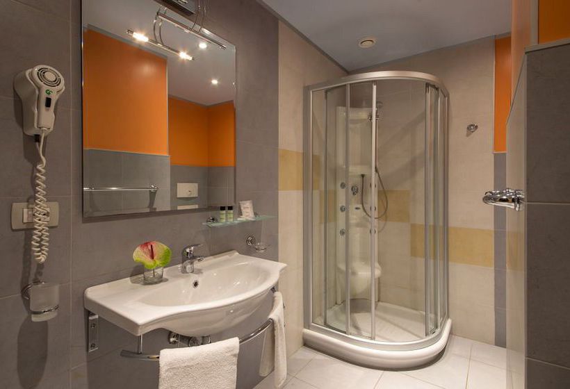 Hotel Mediterraneo  | Stagno | Livorno | Italia 4