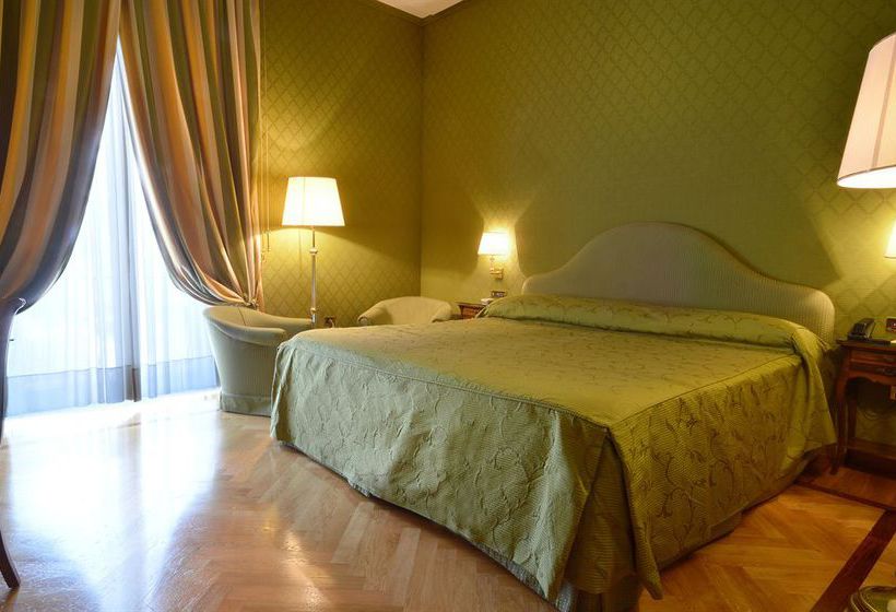 Grand Hotel Vesuvio  | Napoli | Napoli | Italia 9