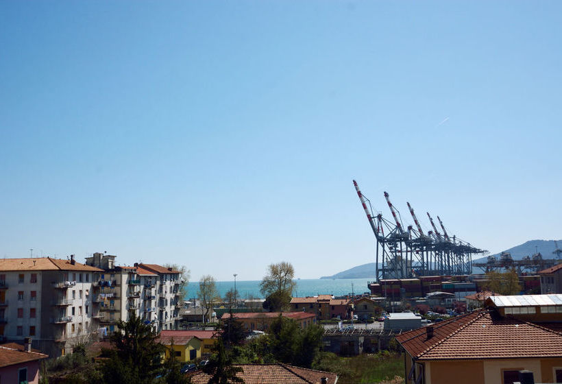 Hotel Ghironi  | La Spezia | La Spezia | Italia 8