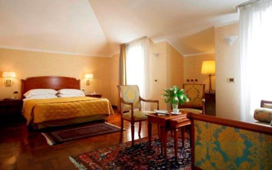 Hotel Palazzo Lovera  | Cuneo | Cuneo | Italia 15