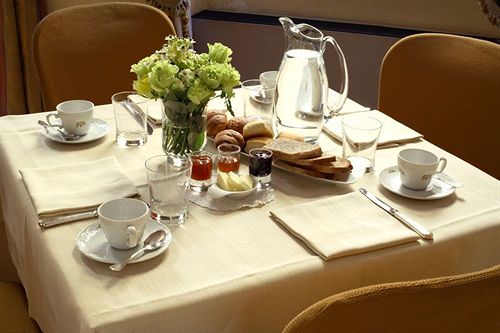 Hotel Palazzo Lovera  | Cuneo | Cuneo | Italia 17