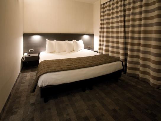 Hotel Ovest  | Piacenza | Piacenza | Italia 15