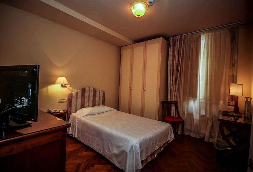 Hotel Plaza E De Russie  | Viareggio | Lucca | Italia 15